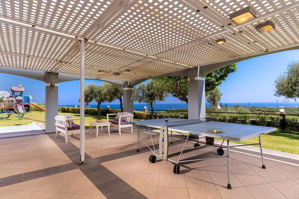 Carme Villas Adelianos Kampos Exterior photo